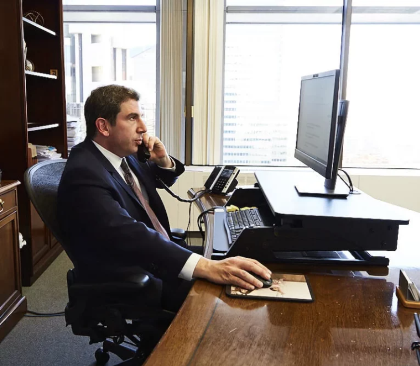 Joshua Haffner - Abogado de Lesiones Personales